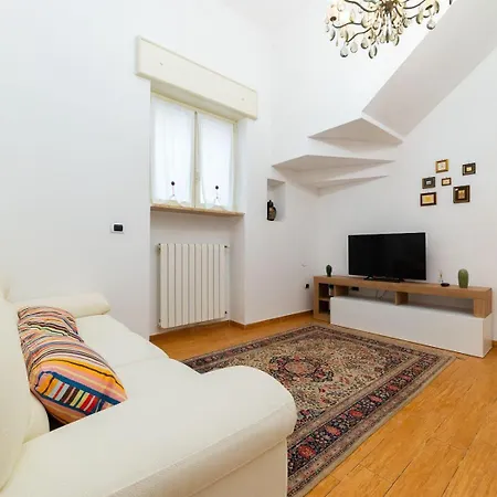 Casa-puccini-altstadt-5-minuten-|-8-km-meer