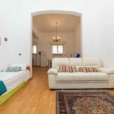 Casa-puccini-altstadt-5-minuten-|-8-km-meer